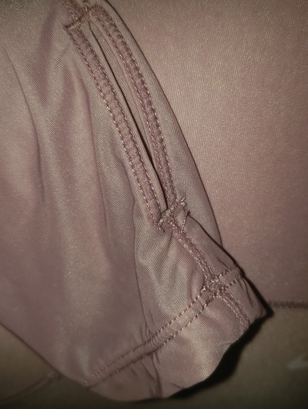 Nike Plush Lilac Crop Stretch Fitted Long Sleeve Thumb Hole Top - Picture 1 of 8